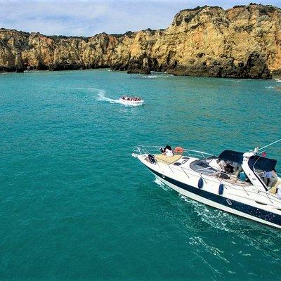 Afternoon yacht charter in lagos with drinks, tapas, paddle boards and kayak