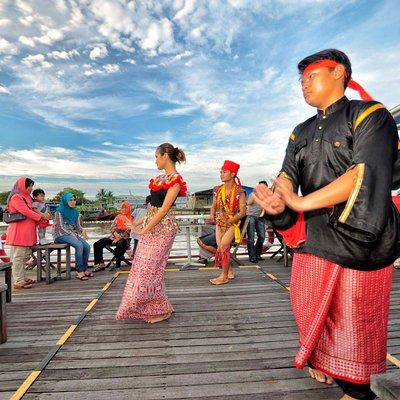 Kuching Cultural & Heritage Tour with Sarawak Sunset River Cruise