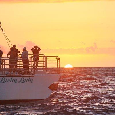 Deluxe Na Pali Sunset Tour on the Lucky Lady