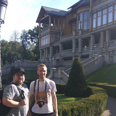 Private guided Mezhyhirya tour (Yanukovych Residence, Museum of corruption)