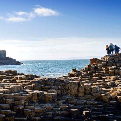 Dublin to Belfast (Black Cab), Dunluce Castle & Giant's Causeway.