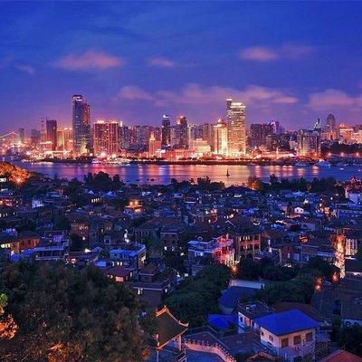 A Night Tour to Xiamen Gulang Island