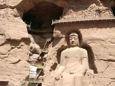 Lanzhou Private Day Tour: Binglingsi Grottoes and Liujiaxia Gorge