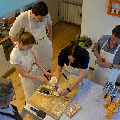 Bari: Traditional Italian pasta Hands-on cooking class