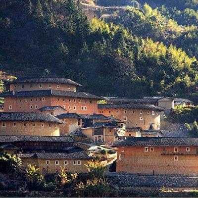 Xiamen Private Day Tour to visit the unique Tianluokeng Tulou and Gaobei Tulou