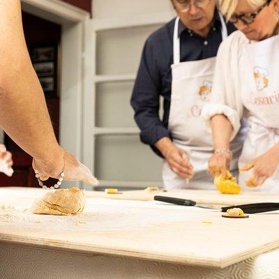 Share your Pasta Love: Small group Pasta and Tiramisu class in Lecce