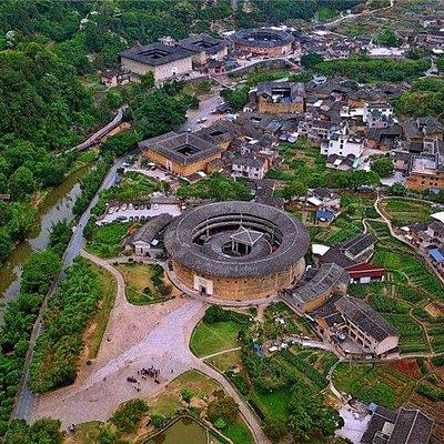 Private Transfer Between Xiamen City and HongKeng Hakka Tulou Cluster