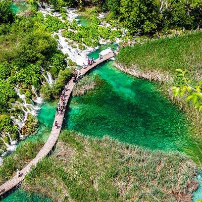 Transfer from Zagreb to Split with Entry Ticket to Plitvice Lakes