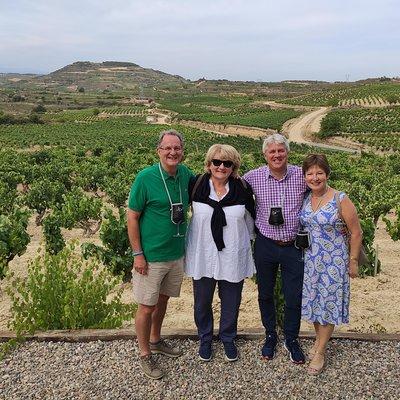 Rioja Wine Tour: 2 Wineries Visit with Tasting from San Sebastian