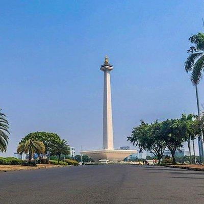 Jakarta Private Customized Full-Day Tour with English Speaking Driver