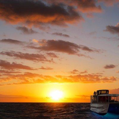 'Imiloa Express Na Pali Sunset Tour