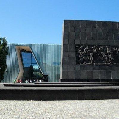 Private Tour: Warsaw Ghetto with a local Historian