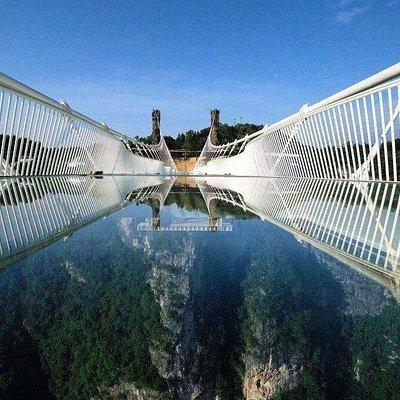 One Day Zhangjiajie Tour to Avatar Mountain and Glass Bridge