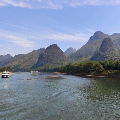 Full-Day Li-River Tour from Yangshuo to Yangdi With the English Speaking Driver