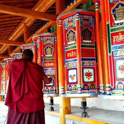 Private Day Tour to Labrang Monastery from Lanzhou