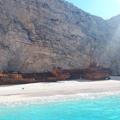 Small Group Tour Shipwreck Beach & Blue Caves (Land & Sea)