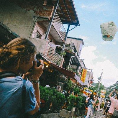 Half Day Private Tour to Jiufen, Shifen Waterfall & Pingxi Sky Lantern