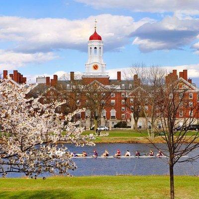 Self-Guided Scavenger Hunt: Historic Harvard Hunt