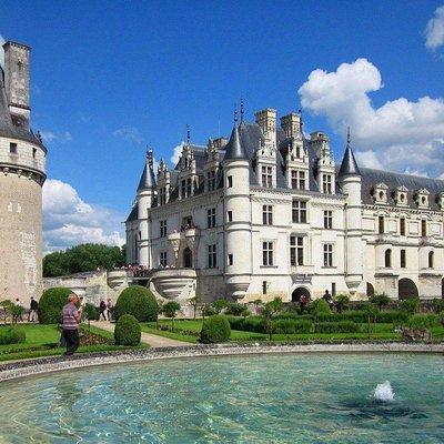 Loire Valley Most Visited Castles Private Tour from Tours or Amboise