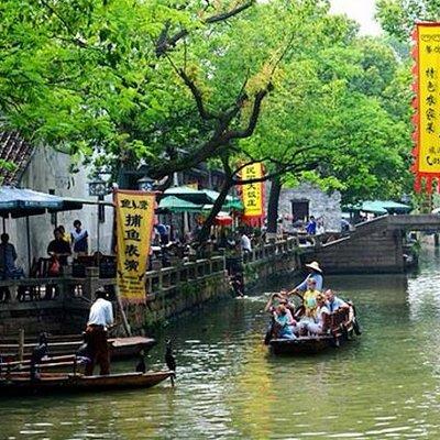 Shanghai Private Transfer from Suzhou with Stop-over at Tongli Water Town 