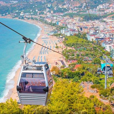 Alanya Tour with Cable Car, Boat Trip and Lunch at Dimcay