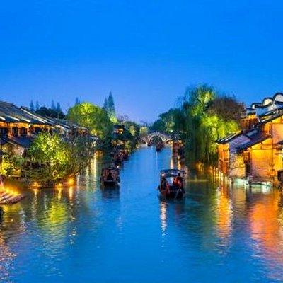 Wuzhen Water Town Self-Guided Tour with Private Transfer from Hangzhou 