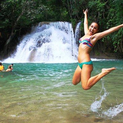 Llano Grande Waterfalls Tour