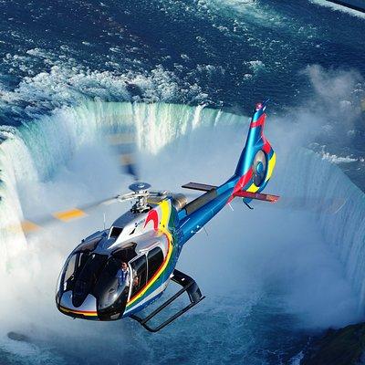 Niagara Falls Canada Tour: Helicopter Ride and Skylon Tower Lunch