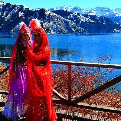 Full-Day Private Guided Tour to Heavenly Lake of Tianshan