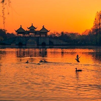 Half-day Private Yangzhou Sunset Tour with Boat Ride