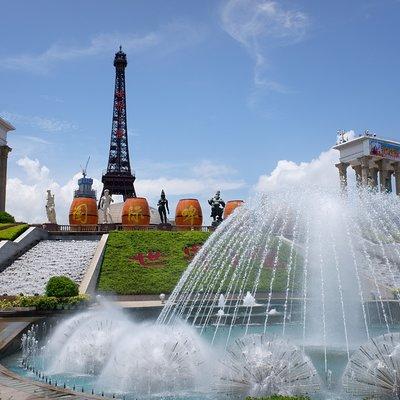 Private Tour: Window of the World Theme Park in Shenzhen