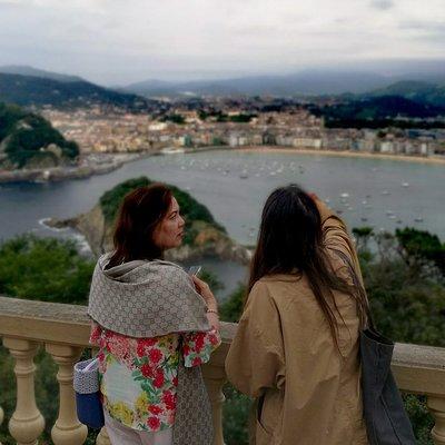 San Sebastian Highlights Private City Tour with Hotel Pick up