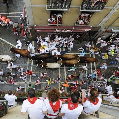 Private Pamplona SAN FERMIN & Bull Run Pick up from San Sebastian