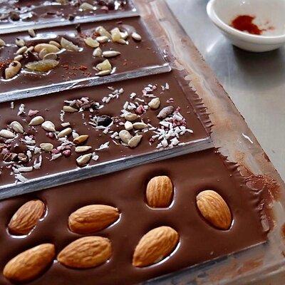 Chocolate Making and Tasting at a Local Factory in San José