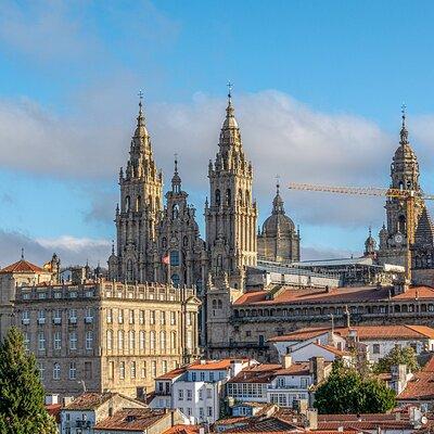 Santiago de Compostela Private Walking Tour with Cathedral Ticket