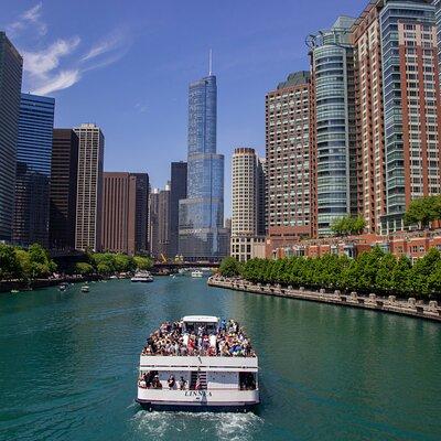 Chicago River 45-Minute Architecture Tour from Magnificent Mile