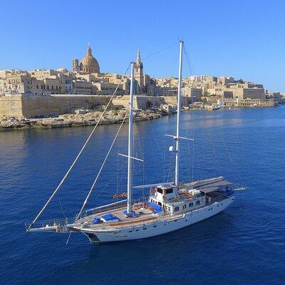 Hera Round Malta & Comino Blue Lagoon