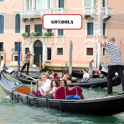 Venice: Grand Canal by Gondola with Live Commentary