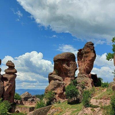Full-Day Belogradchik Rocks and Venetsa Cave Tour from Sofia
