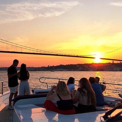 Bosphorus Sunset Cruise on Luxury Yacht