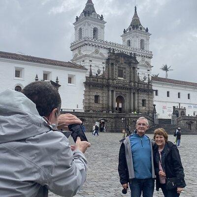 Private Day Tour of Quito and Middle of the World
