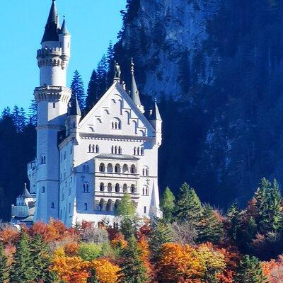 Neuschwanstein Castle, Linderhof, Ettal, Oberammergau Private Tour from Munich