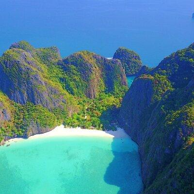 Phi Phi Islands Adventure Day Trip with Seaview Lunch by V.Marine