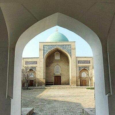 Tashkent Mahalla & Local Life Experience Day Tour