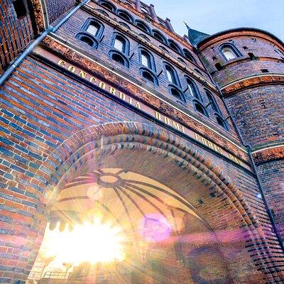 Lübeck: Old Town Highlights Private Walking Tour 