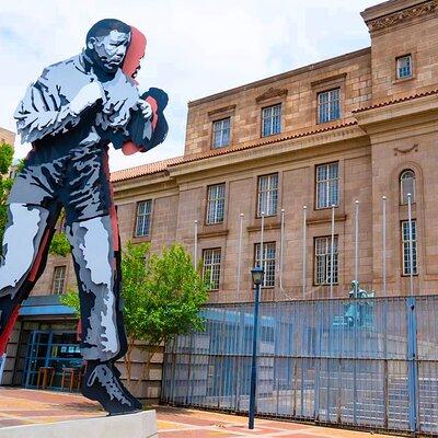 Johannesburg/Soweto & Apartheid museum private tour
