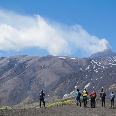 Etna Morning Tour with Lunch Included