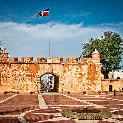 6 Hours Private Tour in Santo Domingo with Lunch 