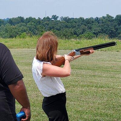 Full-Day Lexington Farm Tour with Clay Pigeon Shooting