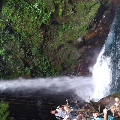 Rincon volcano hike +Waterfall swim + Hot springs+ lunch buffet